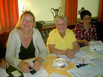 Birgit Veith,Beziksvorsitzende FU-Sdbaden, Irmgard Staphan, stellv. Kreisvorsitzende, Veronika Richter, Pressereferentin